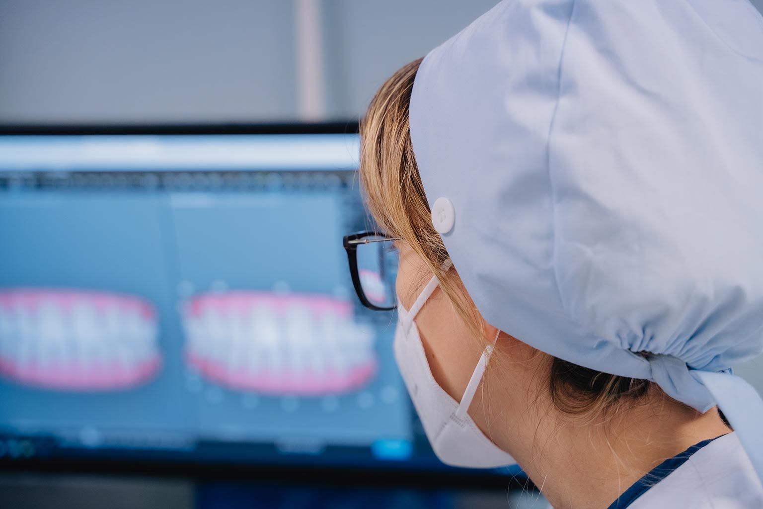 GUNA: ¿Qué es la Gingivitis Ulceronecrosante Aguda?